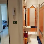 Holiday home Casa Vacanze All'angolo *